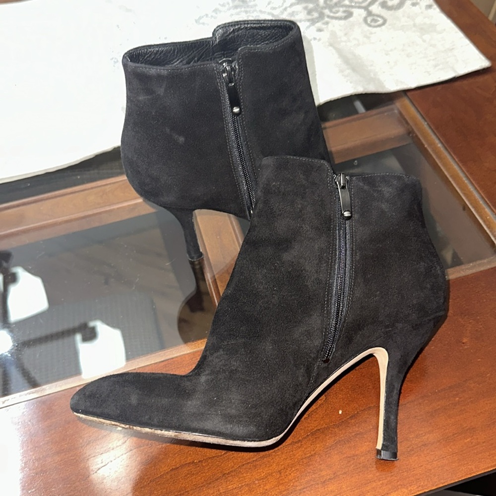 Via Spiga point toe black suede heeled ankle boot, 8 women’s